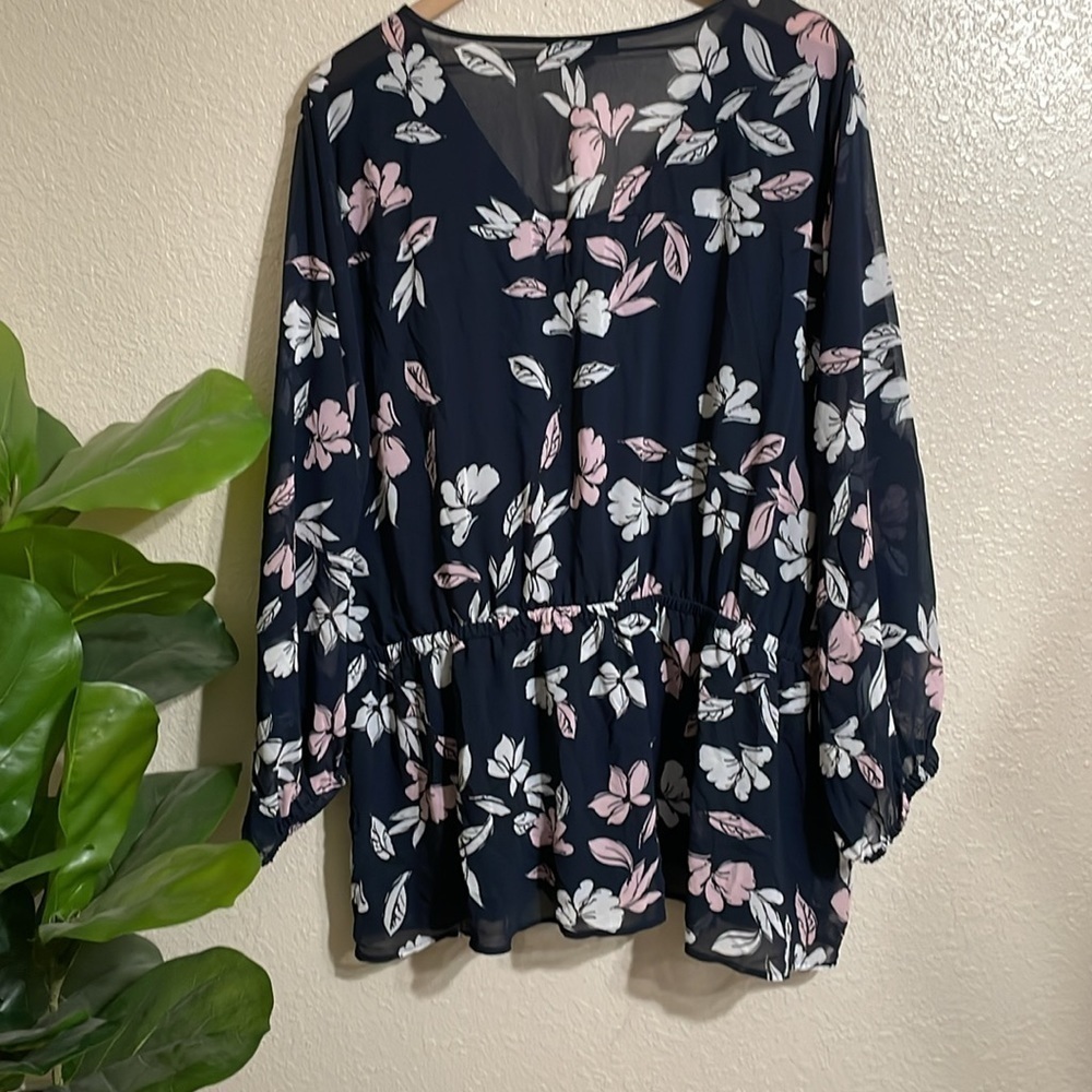 Lane Bryant floral long sleeve blouse - Picture 6 of 10